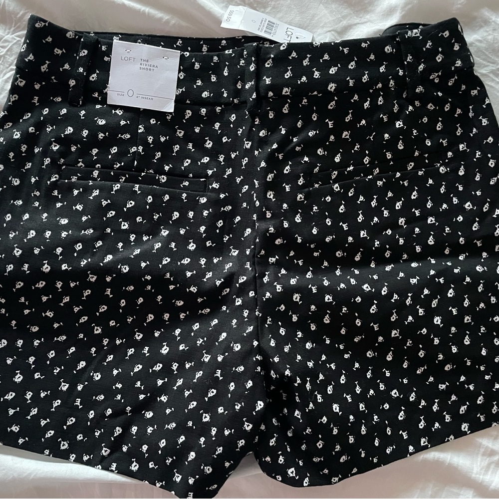 NWT - Loft women’s shorts - Size 0. Soft and light